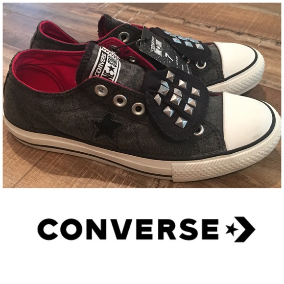 Converse Shoes - NWT Converse Chuck Taylor All Stars Low Tops